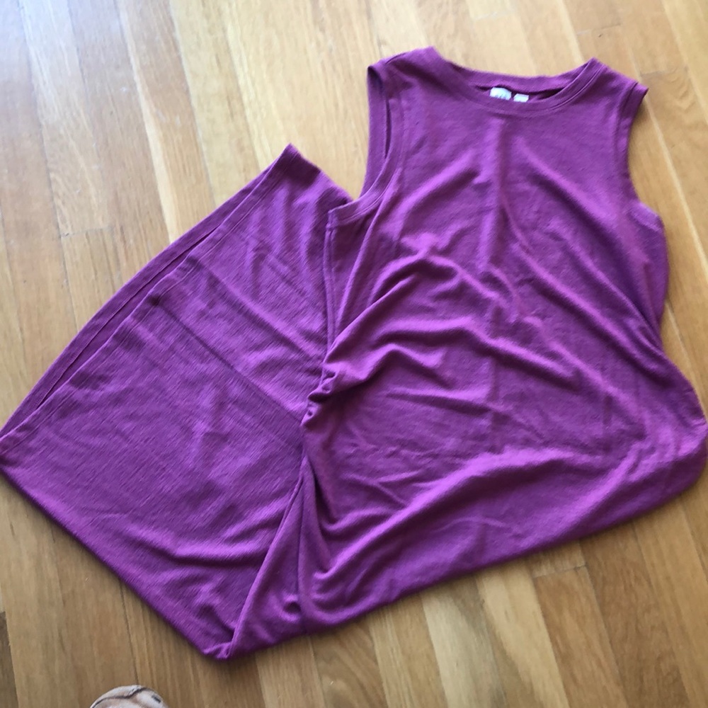 Gap Maternity Midi Tank Dress in Berry. Size S